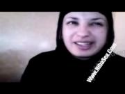 Sweet Arab Babe In Hijab Gives Blow Job