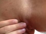 Hot brunette teen hoe gets her tight wet cunt licked by