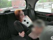 Babe flashes her pussy and fucked in a cab