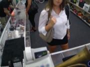 Big ass amateur babe pawns her coochie and gets pounded