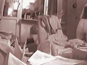Yanka Zimina masturbator. I masturbate standing