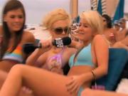 Real amateur girlfriends in hot homemade porno clips