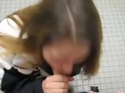Slutty girlfriend gets hot facial
