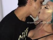 Peter and Haylee Kissing Video 2