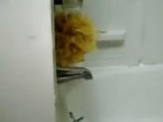 Mother Alyssa masturbates in bath