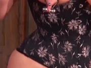 rough labia stretching with german mature