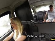 Bigtitted english cabbie fucked on backseat