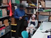 Thief Hayden Hennessy sucking LP officer