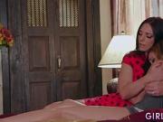 Brunette teen lez tongued