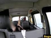 Ebony taxi babe jizzed on face on backseat