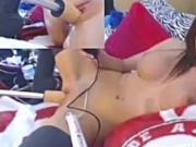 Webcam Hottie enjoys the machine