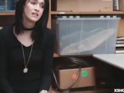 LP officer bang Ivy as her punishment