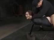 Mummified Sex Object Bella Rossi wird hart gefickt