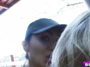 Cute chicks loves having fun with juicy pussy