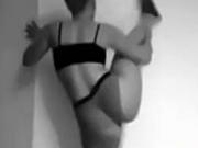 facebook finds - flexi blonde shaking her ass