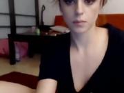 Teen reveals her body on the webcam