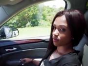 Stranded Tiffany Nunez fucked right in the car