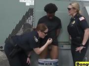 Cops Maggie And Joslyn Suck Throbbing Black Dong