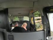 Amateur blond babe pounded by nasty driver in the taxi