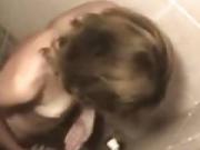 Dude sneakily tapes his gf playing with herself in the shower