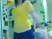 stickam teen flashes her boobs