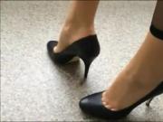 Really hot black peeptoe pumps