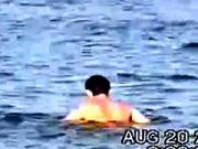 Couple Have Sex In The Ocean
