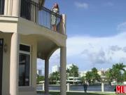 Milf Yasmins Lesbian sex affair