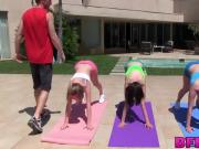 Yoga instructor gives a messy facial to a sweet teen blonde