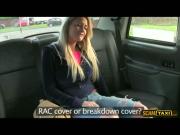 Super sexy blonde Sienna flashes her tits and gets fucked in the taxi