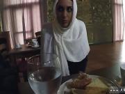 Vine blowjob Hungry Woman Gets Food and Fuck