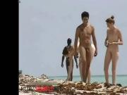 Exciting view of nude girl on beach hunter